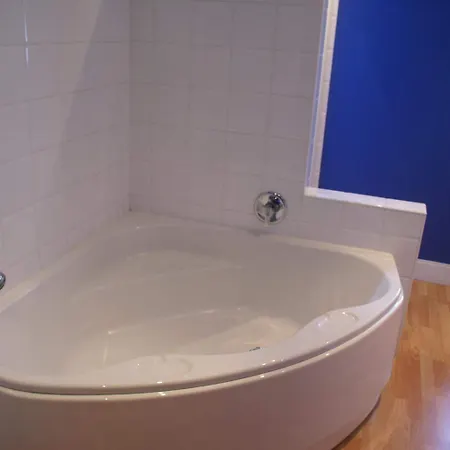 Oda ve Kahvaltı D'hotes Bellevue Albi