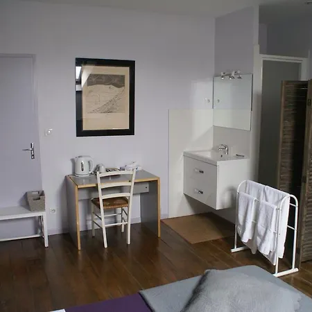 Chambres D'hotes Bellevue Bed & Breakfast 3*